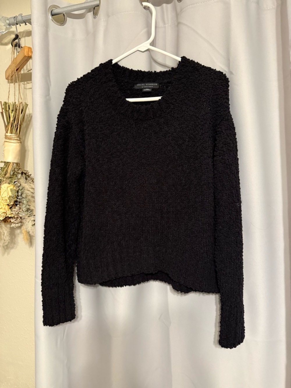 Cozy Black Crewneck Textured Sweater - Sanctuary